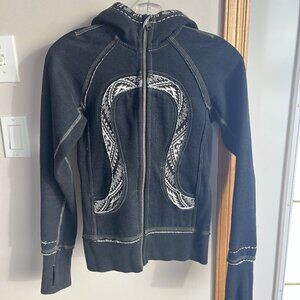 Special edition Lulu scuba hoodie